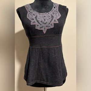 EUC Free People Blue and Gray Lace Floral Tank size small